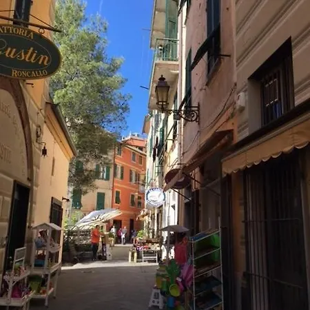 Lovely In The Old Town, Near The Arenzano